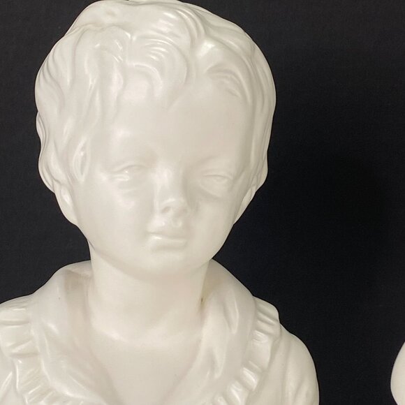 Vintage Napco Napcoware Bust Girl and Boy Statuettes - Picture 2 of 10